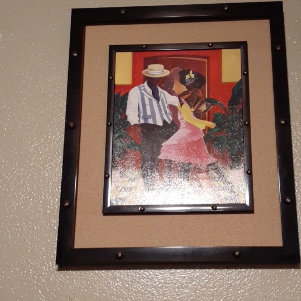 Just hangs in my room no use for it
